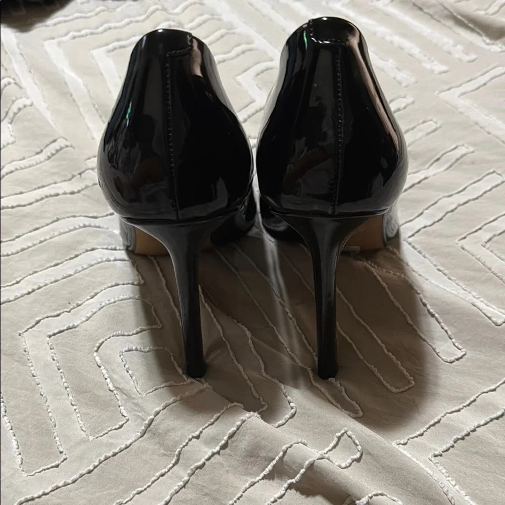 Express Black Classic Heels for Formal Occasions - Picture 4 of 8